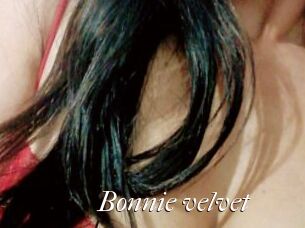 Bonnie_velvet