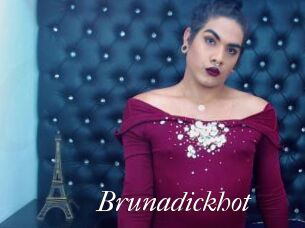 Brunadickhot