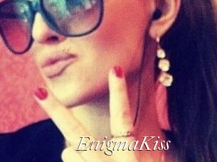 Enigma_Kiss Cam Sexy