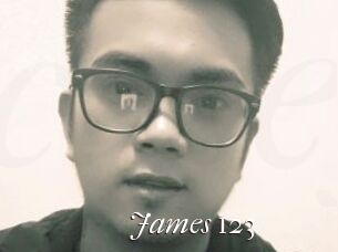 James_123