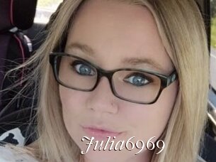 Julia6969