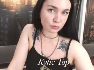 Kylie_Top