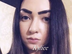 Kyliee_