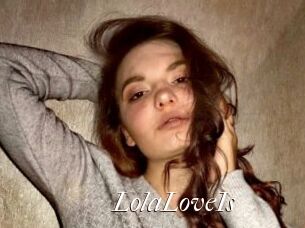 LolaLoveIs