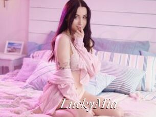 LuckyMia