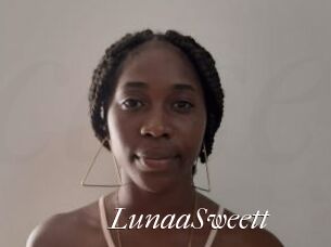 LunaaSweett
