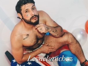 leonelsanchez Cam Sexy