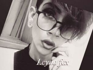 Leyna_fox