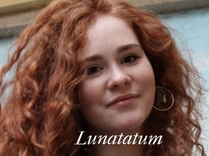 Lunatatum
