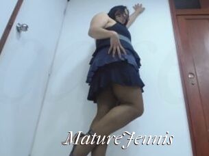 MatureJennis