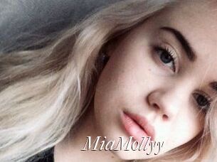 MiaMollyy