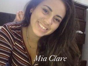 Mia_Clare