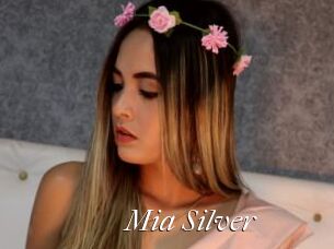 Mia_Silver