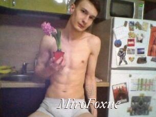 MiroFoxue