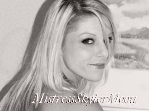 MistressSkylerMoon