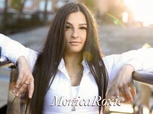 MonicaRoxie
