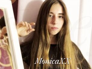 MonicaXX