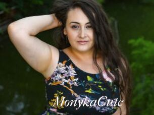 MonykaCute