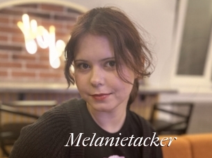 Melanietacker