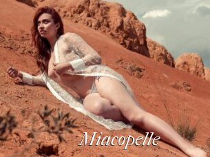 miacopelle Cam Sexy