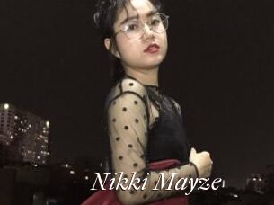 Nikki_Mayze
