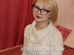SweetBlondeMia