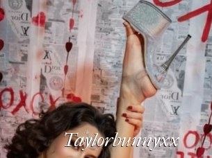 Taylorbunnyxx
