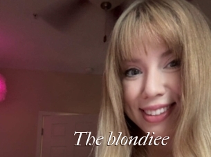The_blondiee