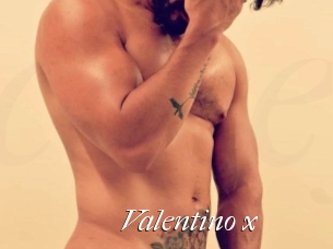 valentino_x Cam Sexy