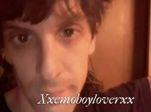 Xxemoboyloverxx